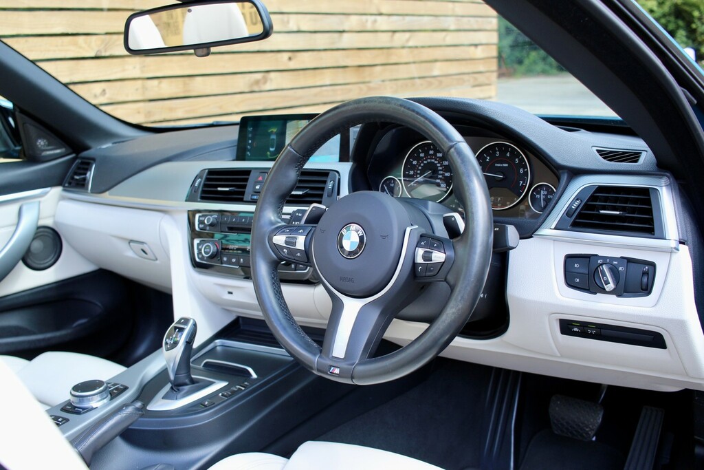 BMW 4 Series 3.0 440I M Sport Convertible Blue #3