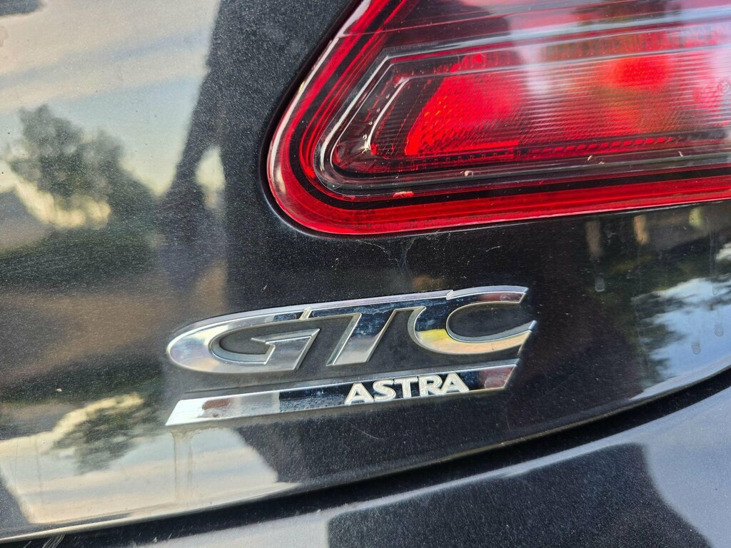 Vauxhall Astra Design Sports Tourer Euro 6 100 Silver #10