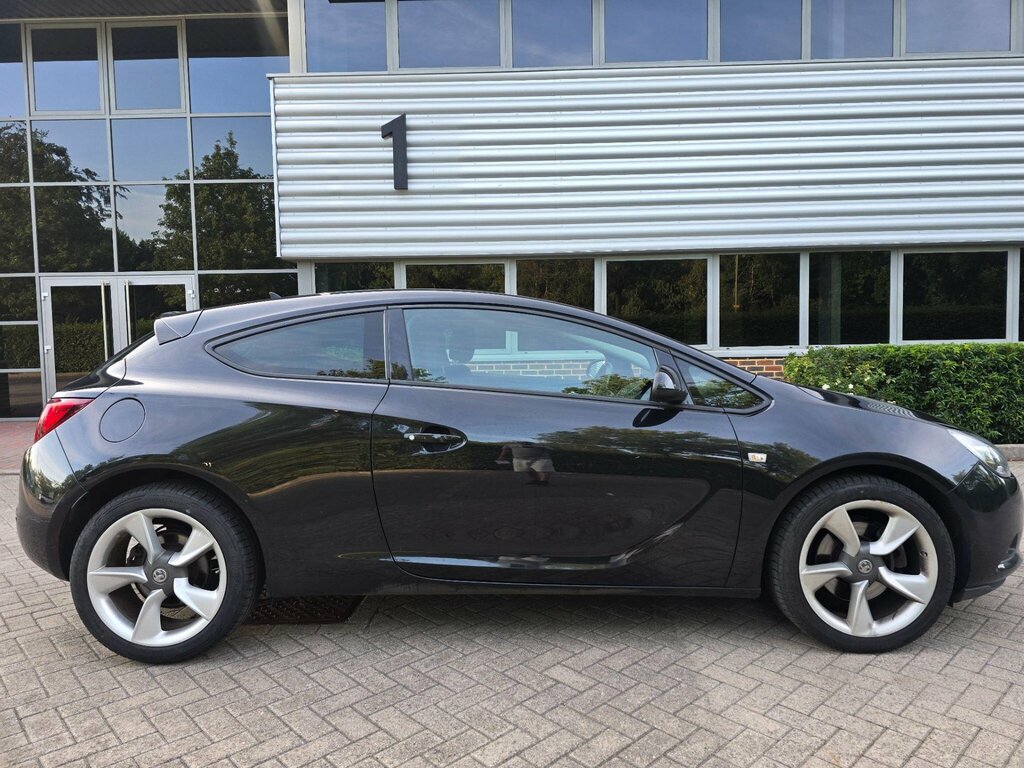 Vauxhall Astra Design Sports Tourer Euro 6 100 Silver #13