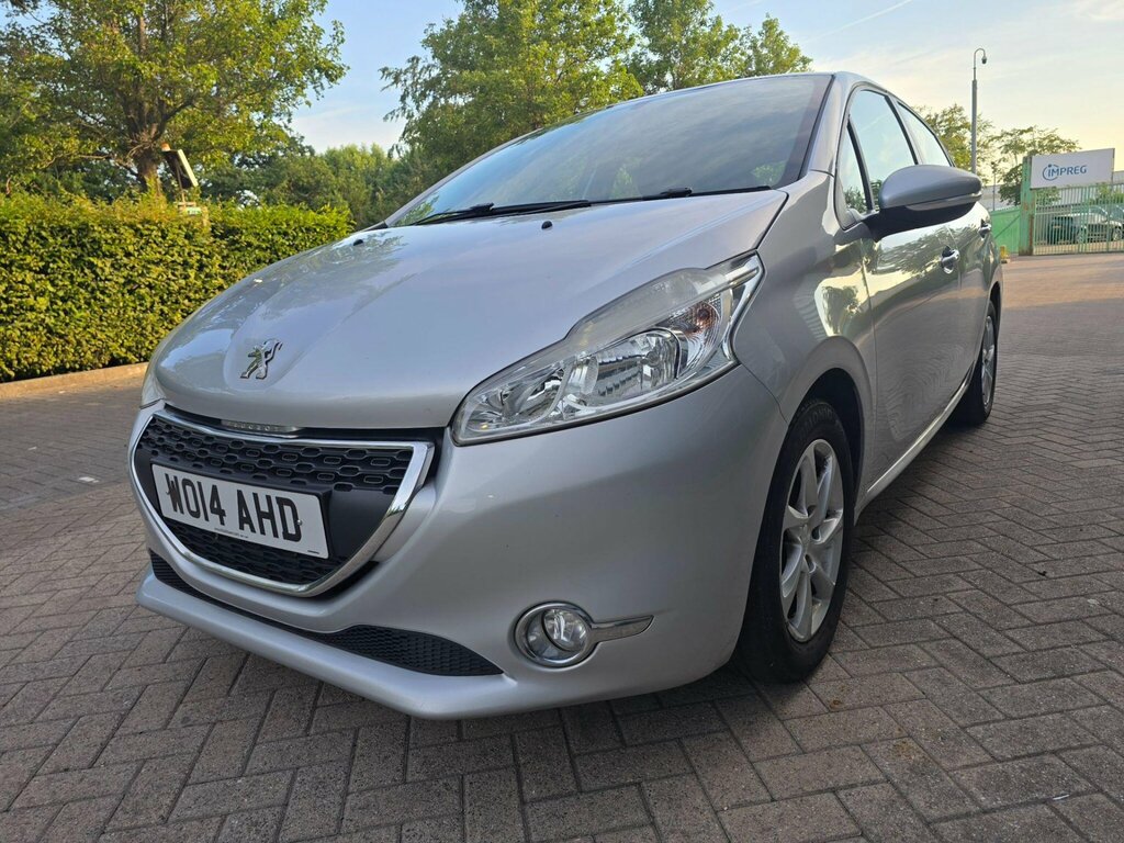 Peugeot 208 1.2 Vti Active Euro 5 Silver #3