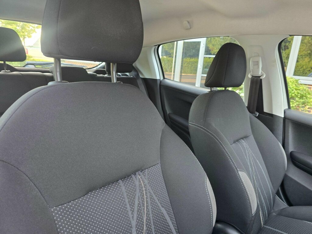 Peugeot 208 1.2 Vti Style Hatchback Euro 5 Grey #15