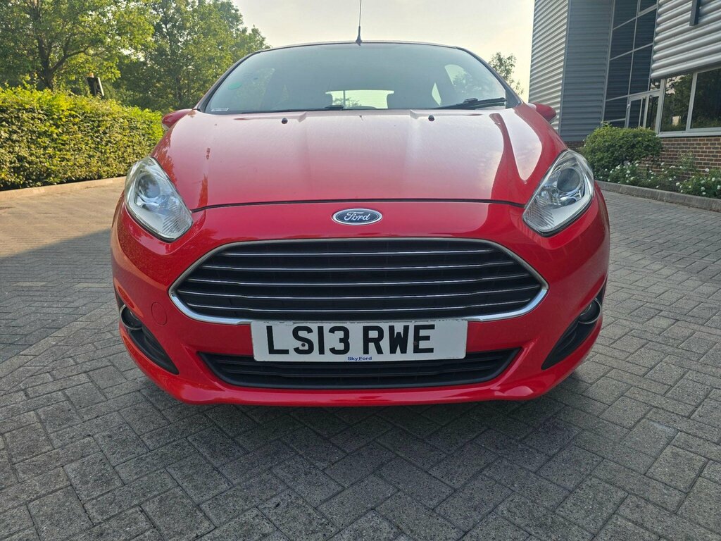 Ford Fiesta 1.25 Zetec Euro 5 LS13RWE Red #2
