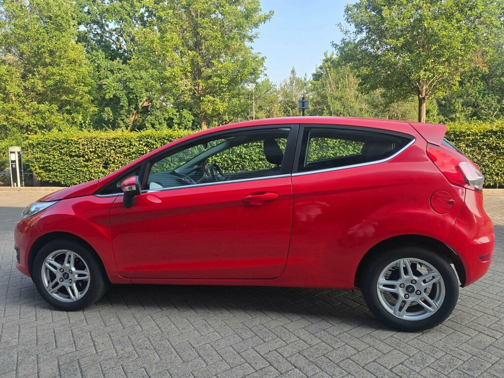 Ford Fiesta 1.25 Zetec Euro 5 LS13RWE Red #4