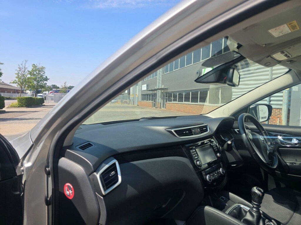 Nissan Qashqai 1.5 Dci N-tec 2Wd Euro 5 Ss Silver #6