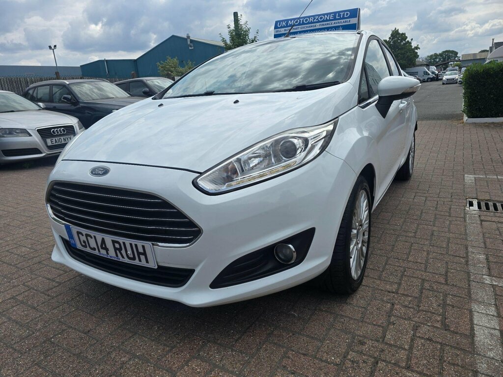 Ford Fiesta 1.0T Ecoboost Titanium Euro 5 Ss White #3