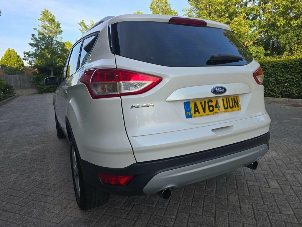 Ford Kuga 2.0 Tdci Zetec 2Wd Euro 6 Ss White #5
