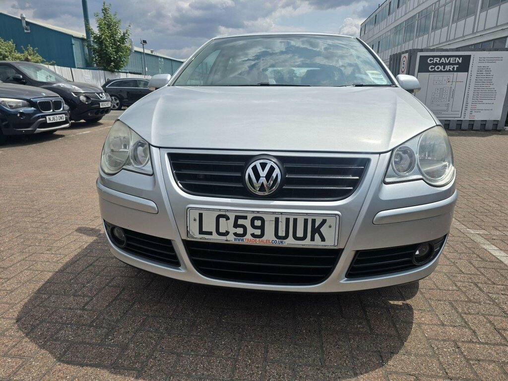 Volkswagen Polo 1.2 Match Silver #2