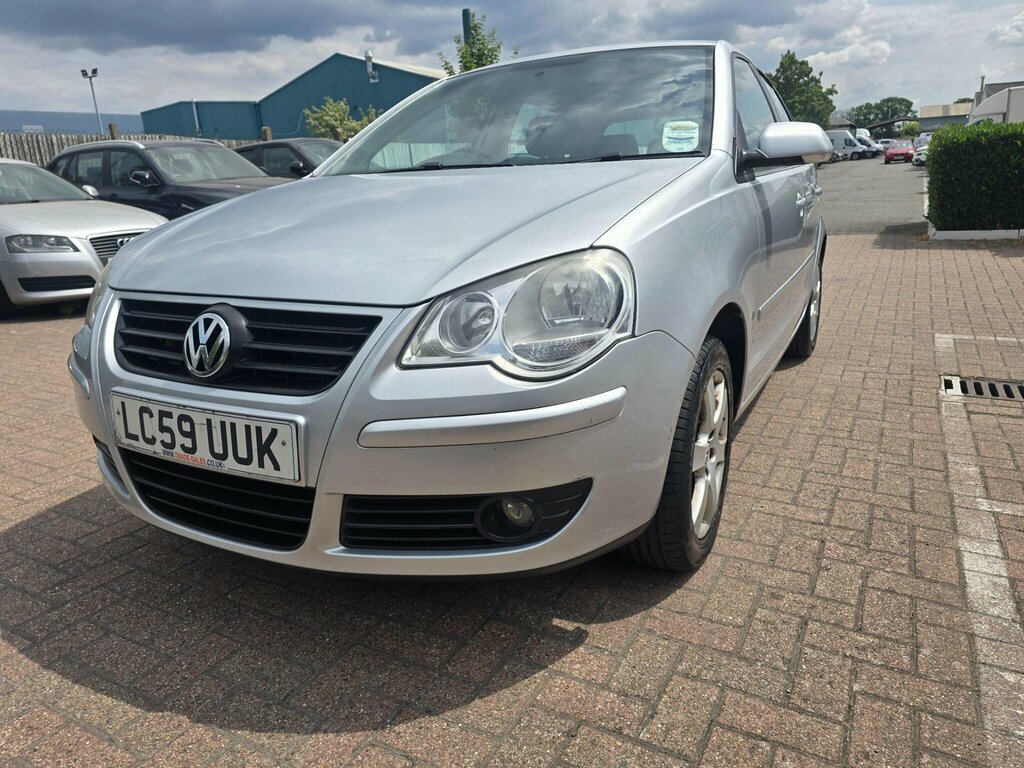 Volkswagen Polo 1.2 Match Silver #3