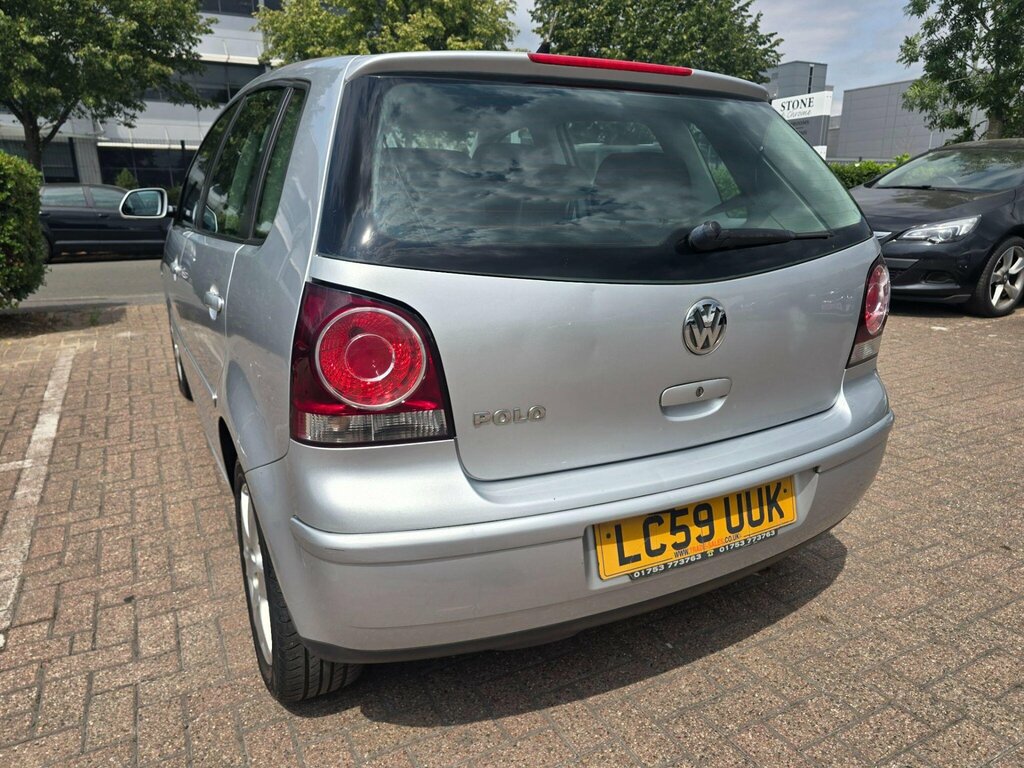 Volkswagen Polo 1.2 Match Silver #5