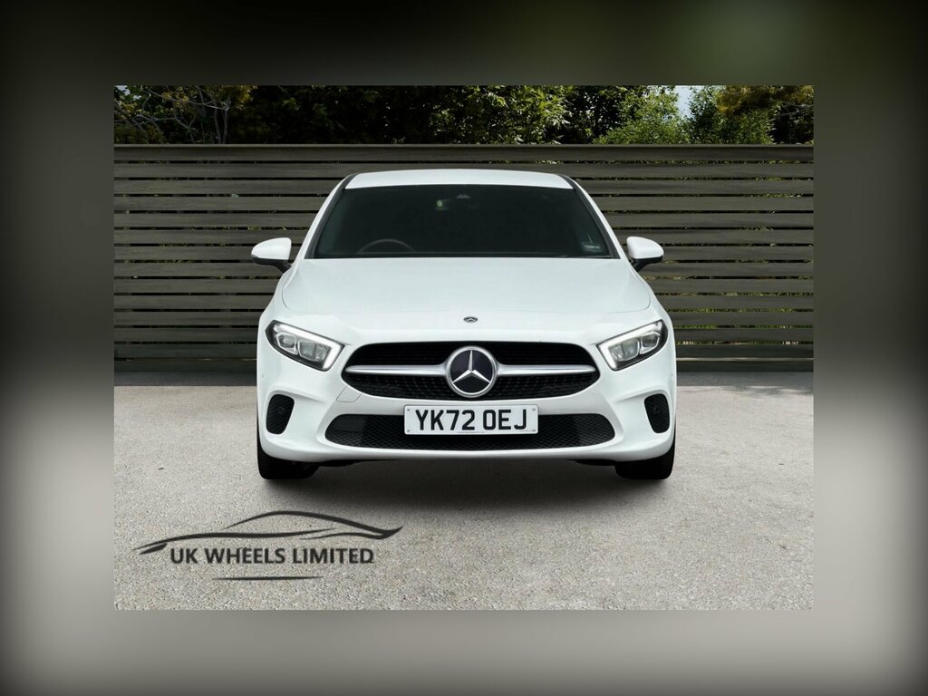 Mercedes-Benz A Class 1.3 A180 Sport Executive 7G-dct Euro 6 Ss YK72OEJ White #2