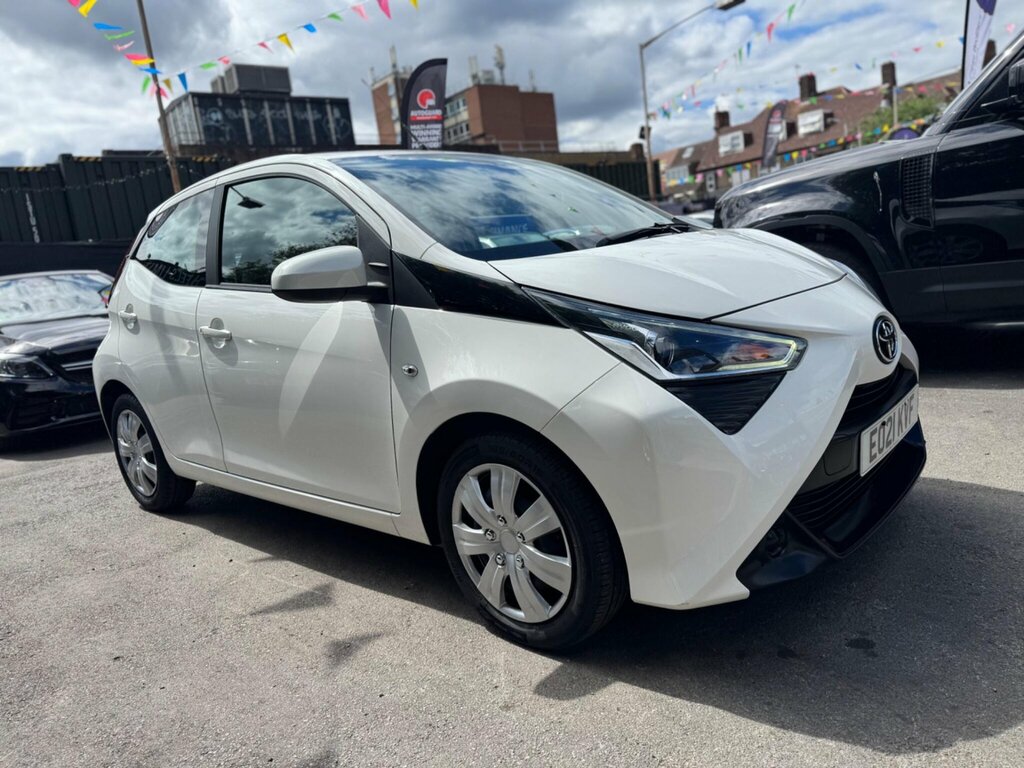 Toyota Aygo 1.0 Vvt-i X-trend 5-Dr White #7