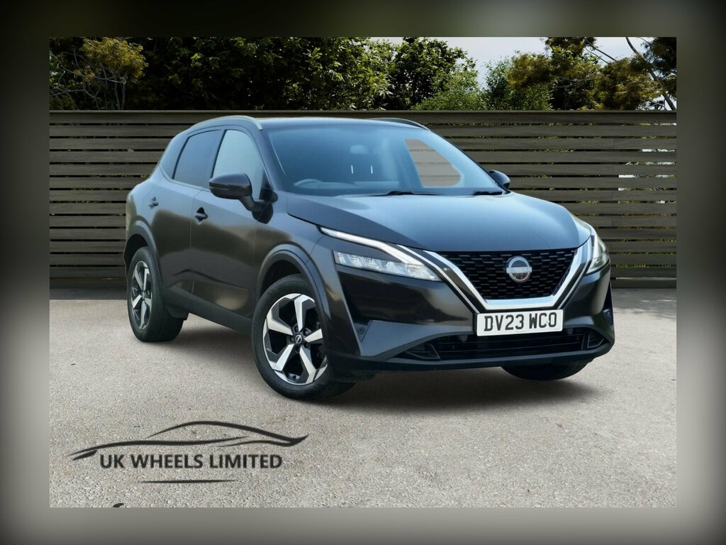 Nissan Qashqai 1.3 Dig-t Mhev N-connecta Xtron Euro 6 Ss Black
