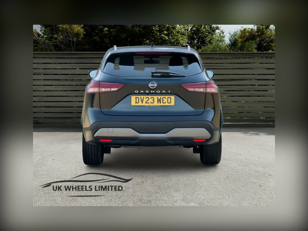 Nissan Qashqai 1.3 Dig-t Mhev N-connecta Xtron Euro 6 Ss Black #3