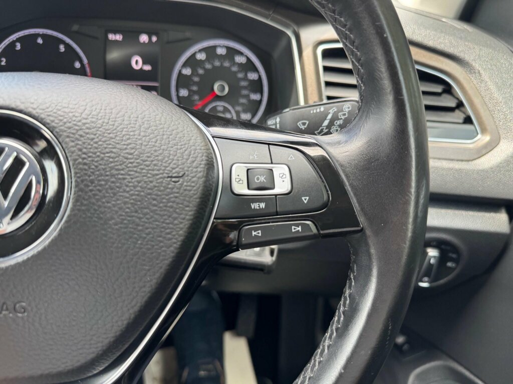 Volkswagen T-Roc Hatchback Se Tdi 2019 Black #17