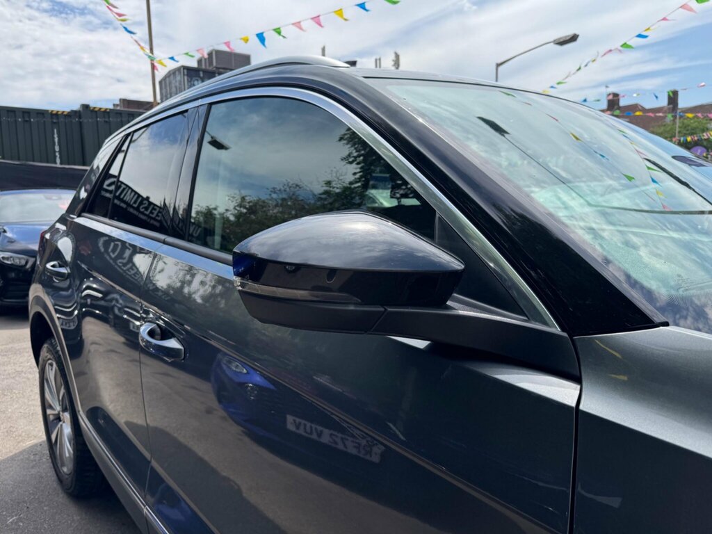 Volkswagen T-Roc Hatchback Se Tdi 2019 Black #34