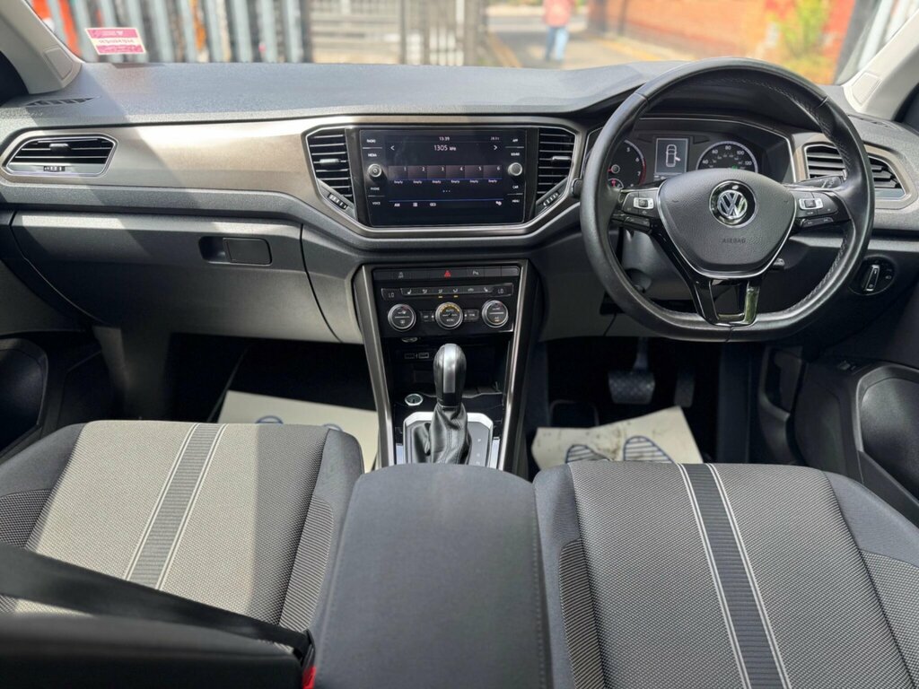 Volkswagen T-Roc Hatchback Se Tdi 2019 Black #10