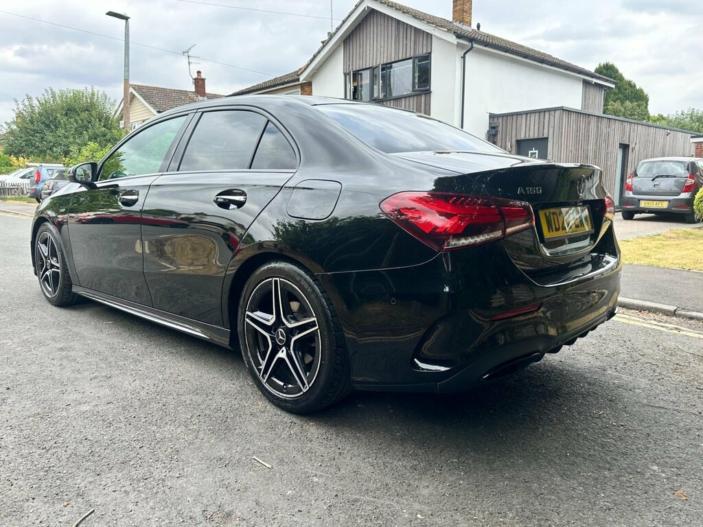Mercedes-Benz A Class 1.3 A180 Amg Line Edition Premium 7G-dct Euro 6 WD22EWM Black #5