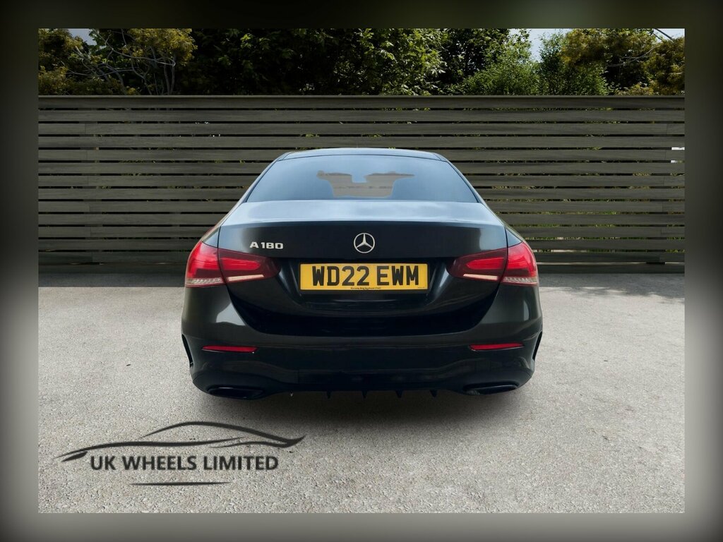 Mercedes-Benz A Class 1.3 A180 Amg Line Edition Premium 7G-dct Euro 6 WD22EWM Black #3