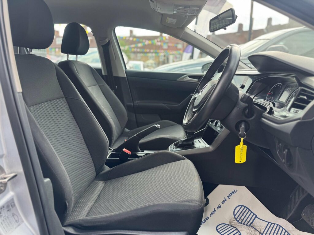 Volkswagen Polo 1.0 Sel Tsi Blue #8