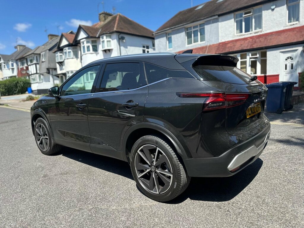 Nissan Qashqai 1.3 Dig-t Mhev Tekna Xtron Euro 6 Ss LN22ZTF Black #6