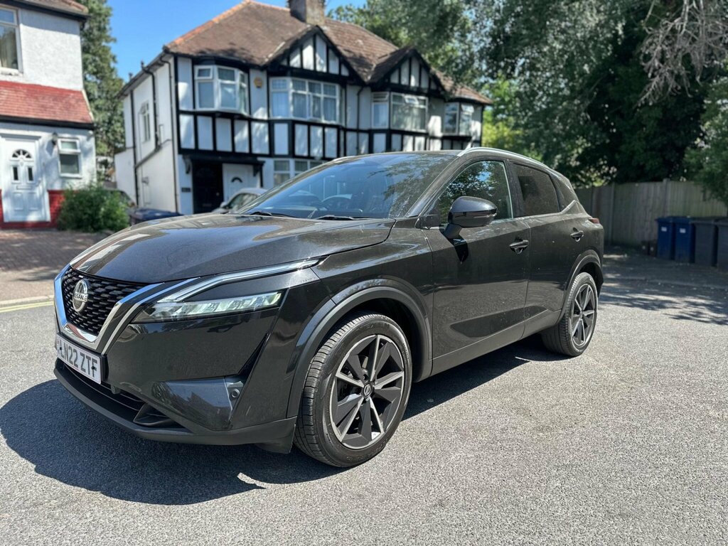 Nissan Qashqai 1.3 Dig-t Mhev Tekna Xtron Euro 6 Ss LN22ZTF Black #4
