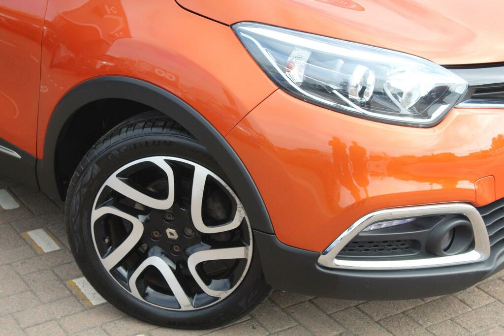 Renault Captur Suv BX65XMU Orange #2