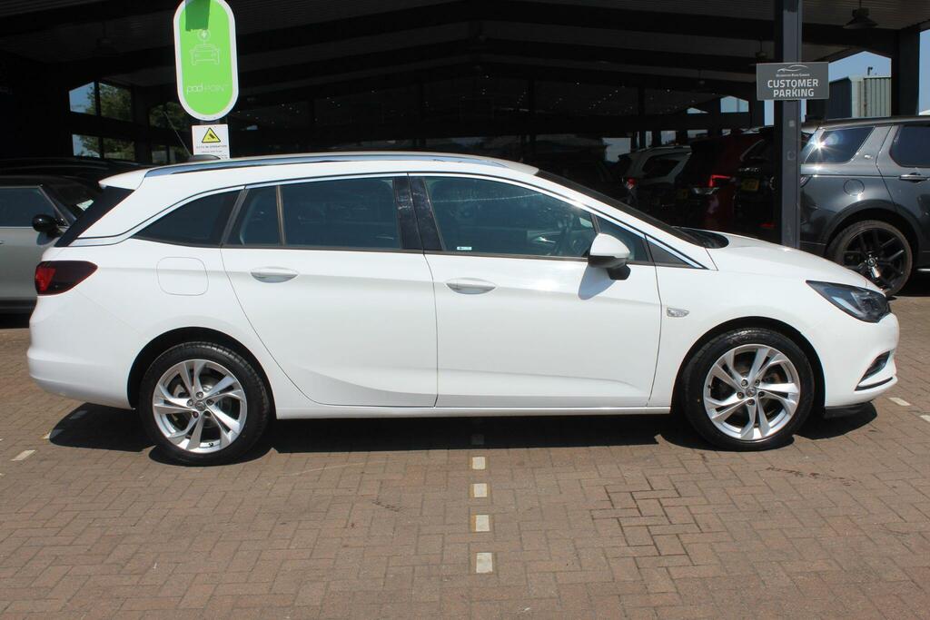 Vauxhall Astra Astra Sri YG17ANV White #6
