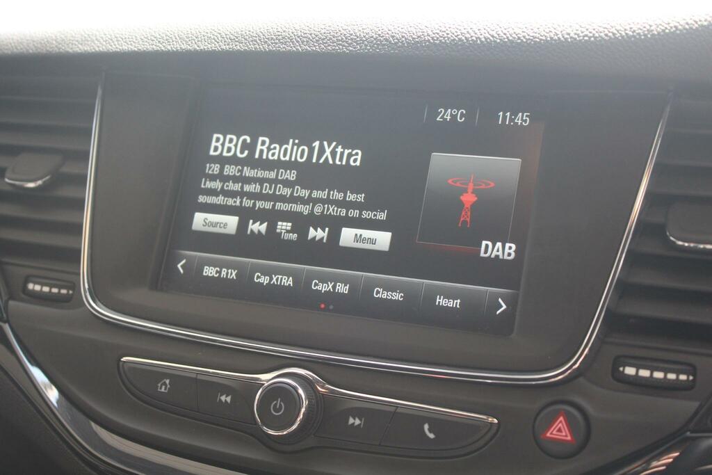 Vauxhall Astra Astra Sri YG17ANV White #4