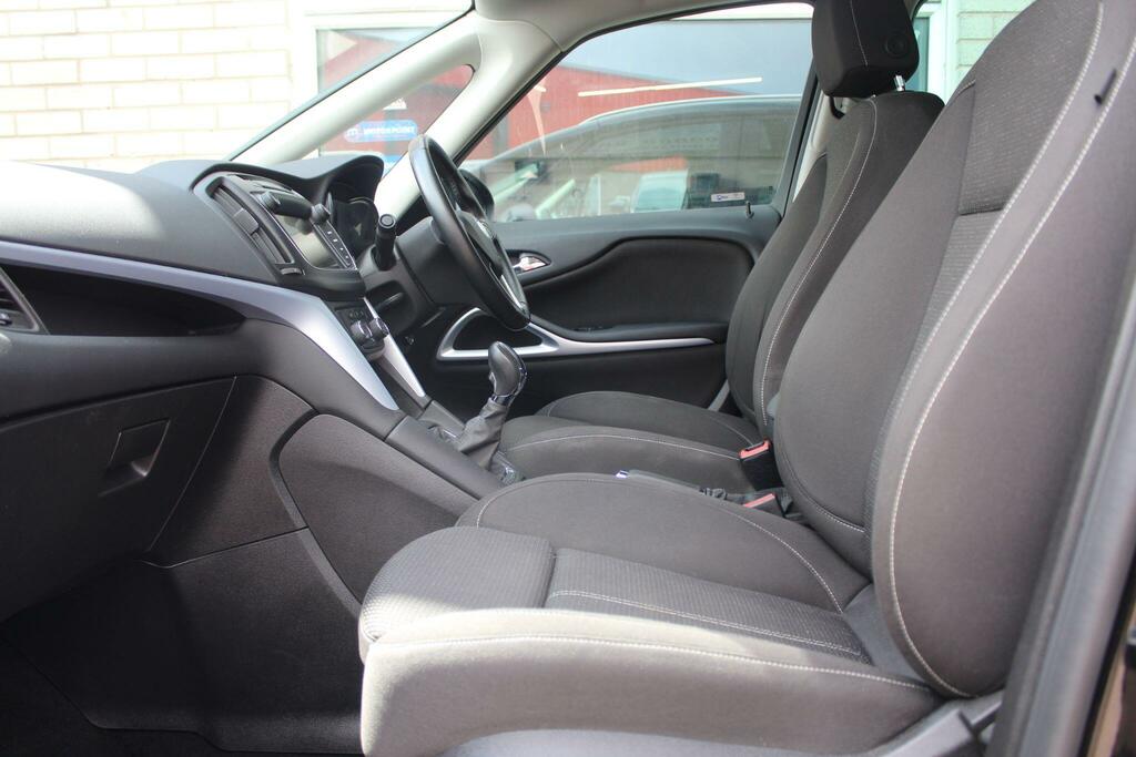 Vauxhall Zafira Tourer Mpv Black #3