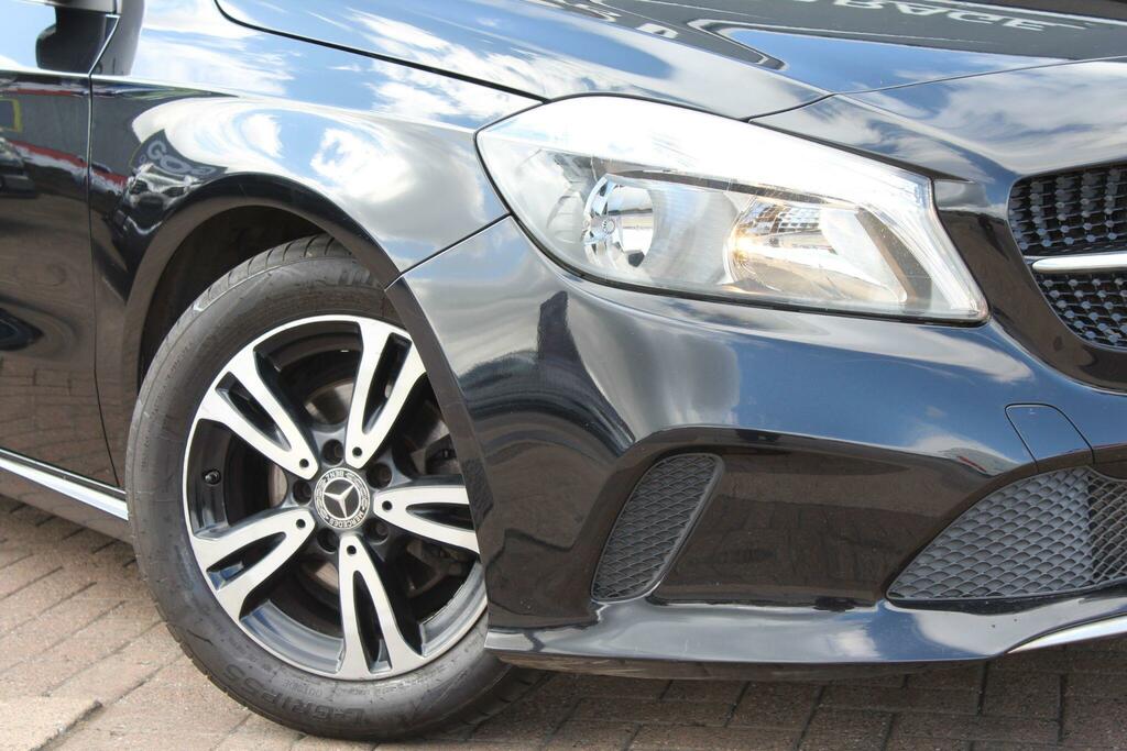 Mercedes-Benz A Class Se Black #2