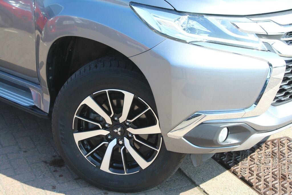 Mitsubishi Shogun Sport Shogun Sport Di-d 3 Grey #3