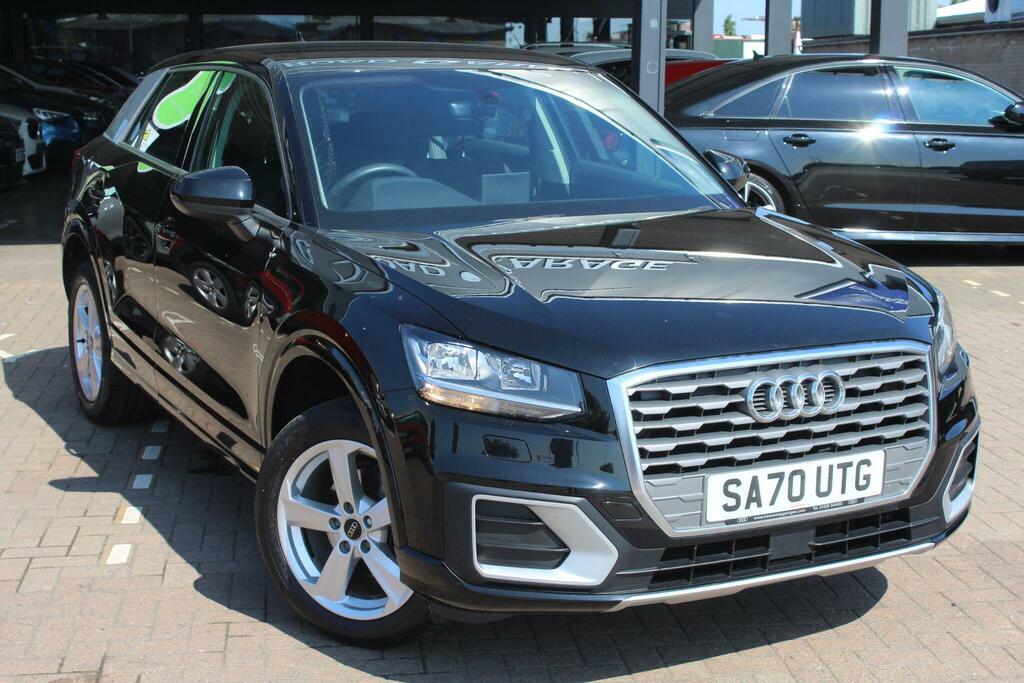 Audi Q2 Suv Black #5