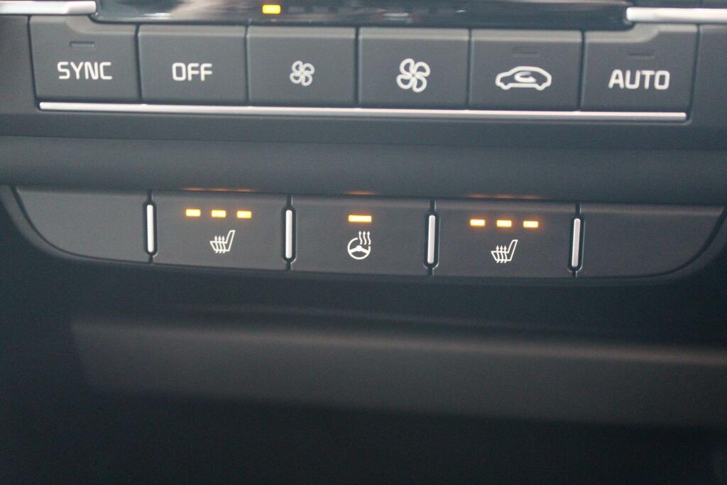 Kia Xceed 1.0T Gdi Isg Connect Orange #20