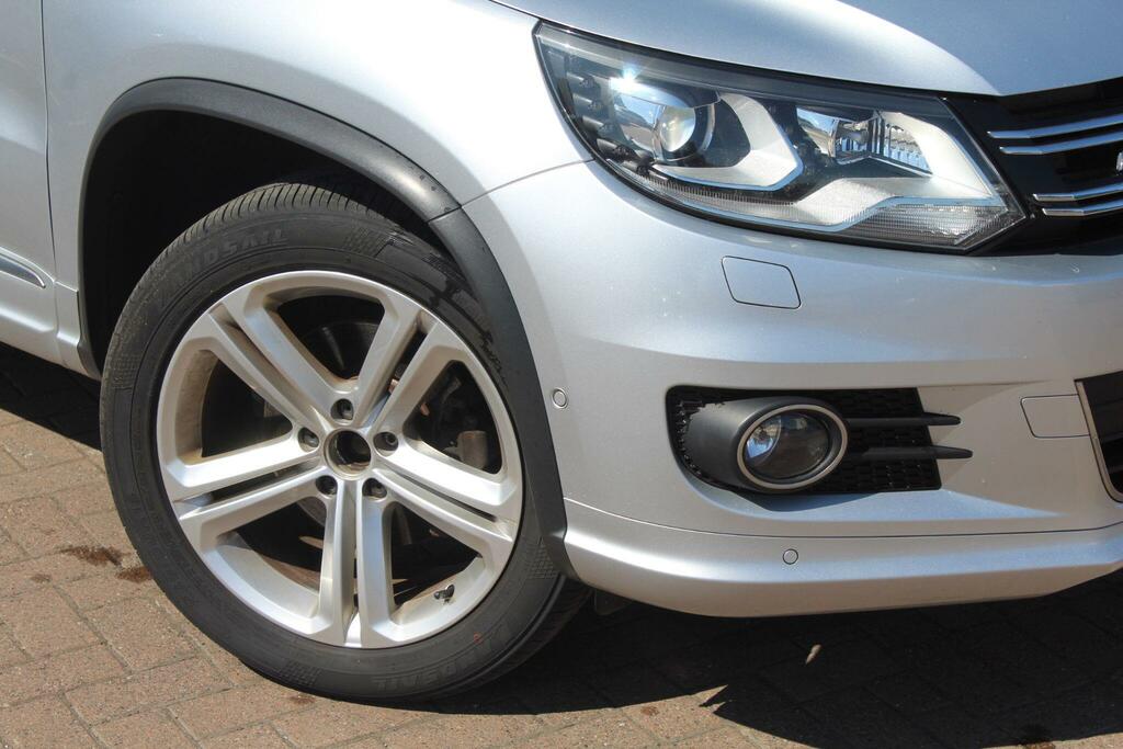 Volkswagen Tiguan R-line Grey #2