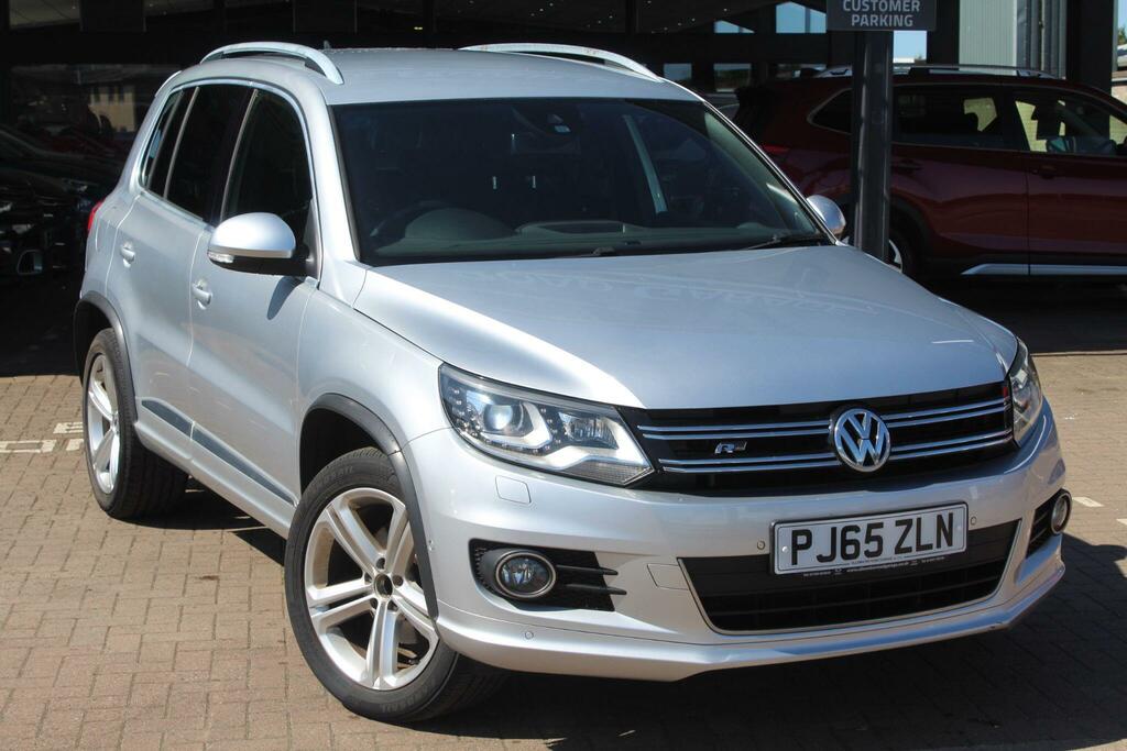 Volkswagen Tiguan R-line Grey #1