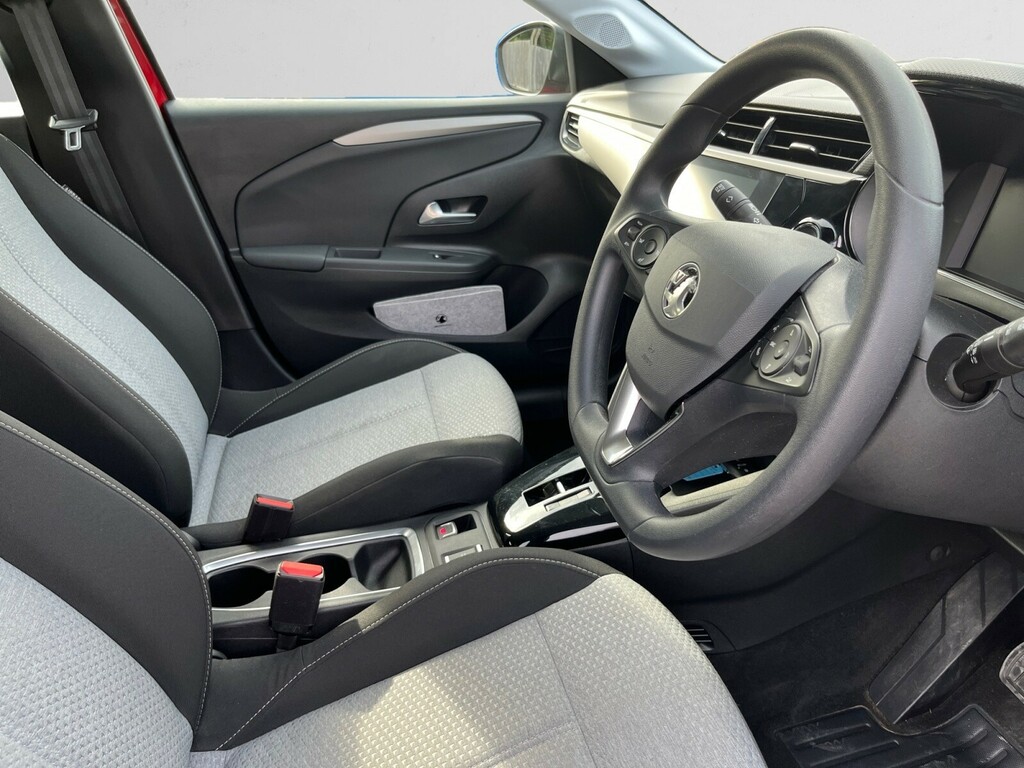 Vauxhall Corsa-e 100Kw Design 50Kwh YP74KUX Red #2