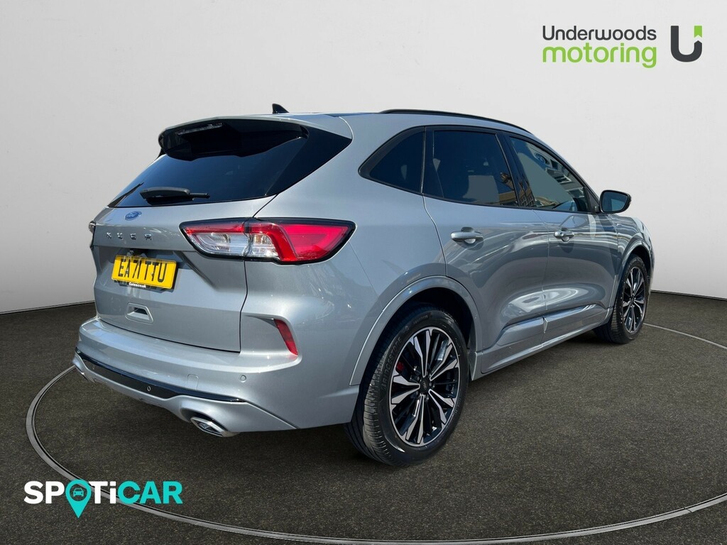 Ford Kuga 1.5 Ecoboost 150 St-line X Edition Silver #3