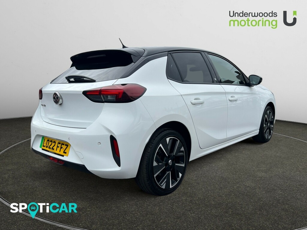 Vauxhall Corsa-e 100Kw Sri Premium 50Kwh 11Kwch LO22FFZ White #4