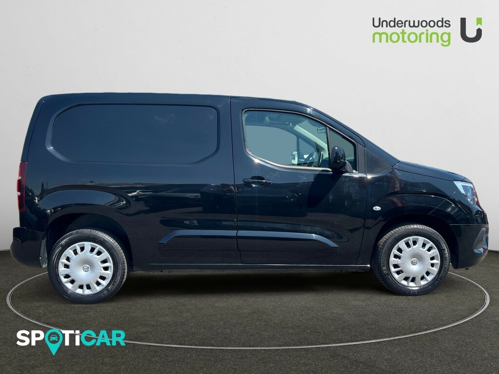 Vauxhall Combo 2300 1.5 Turbo D 100Ps H1 Pro Van Black #4