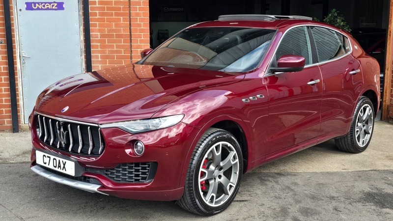 Maserati Levante 3.0D V6 Suv Red #3