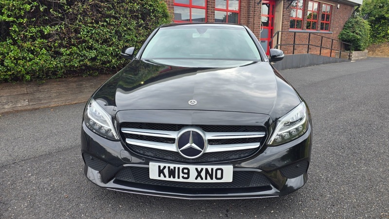 Mercedes-Benz C Class 2.0 C220d Sport Saloon KW19XNO Black #5