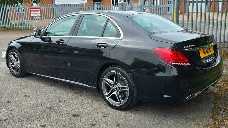 Mercedes-Benz C Class 2.0 C220d Amg Line YM19RWK Black #5
