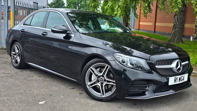 Mercedes-Benz C Class 2.0 C220d Amg Line YM19RWK Black #2