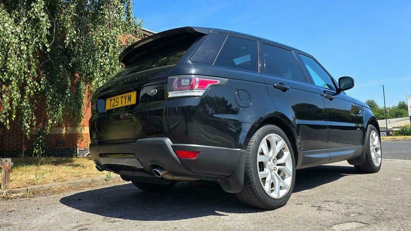Land Rover Range Rover Sport 3.0 Sd V6 Black #4