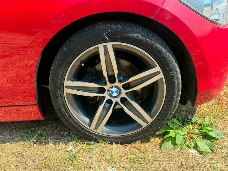 BMW 1 Series Hatchback Black #10