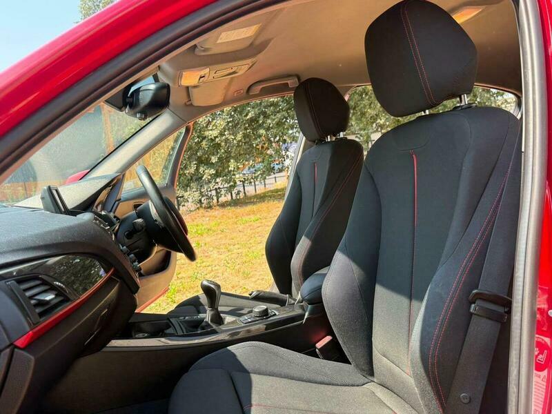 BMW 1 Series Hatchback Black #21