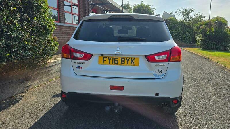 Mitsubishi ASX 2.2 Di-d Zc-h White #6