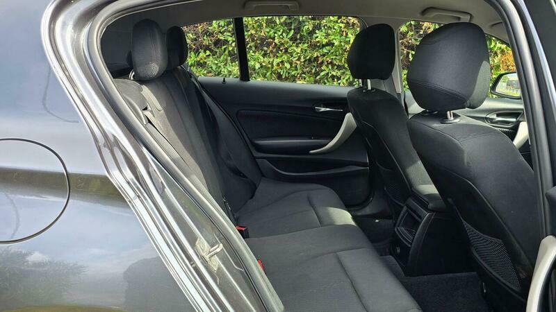 Peugeot 5008 Hatchback Green #13