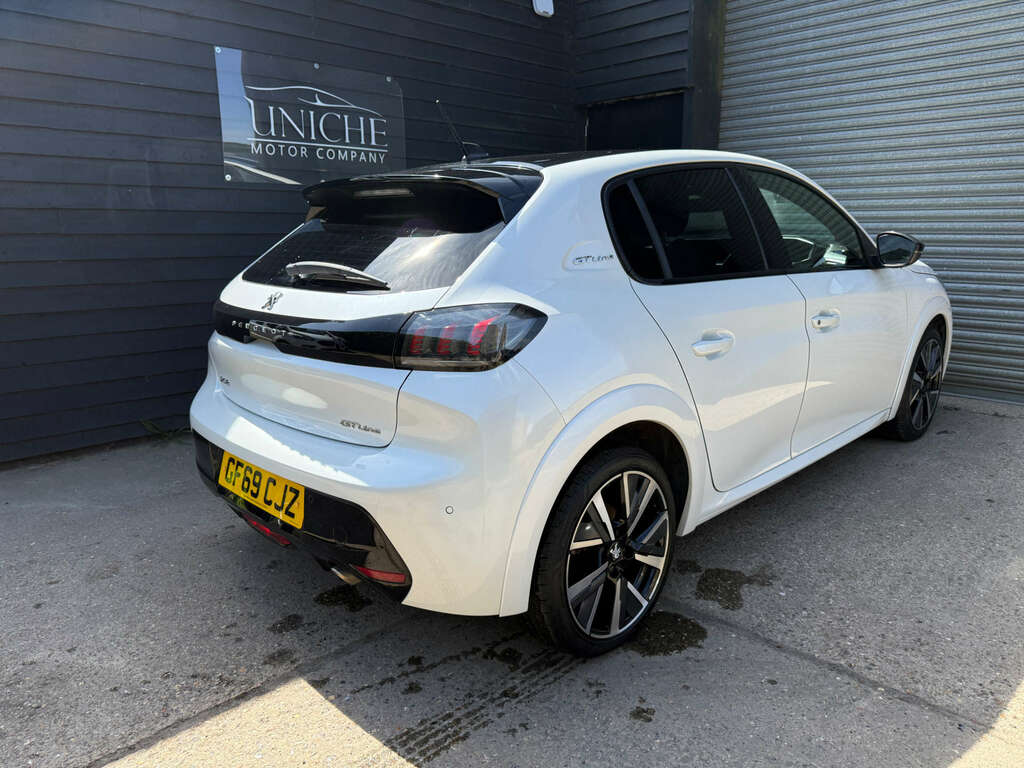 Peugeot 208 1.2 208 Gt Line Puretech Ss White