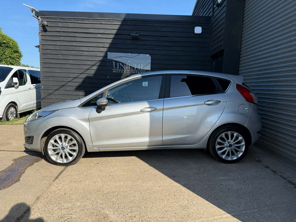 Ford Fiesta 1.0 Fiesta Titanium X Silver